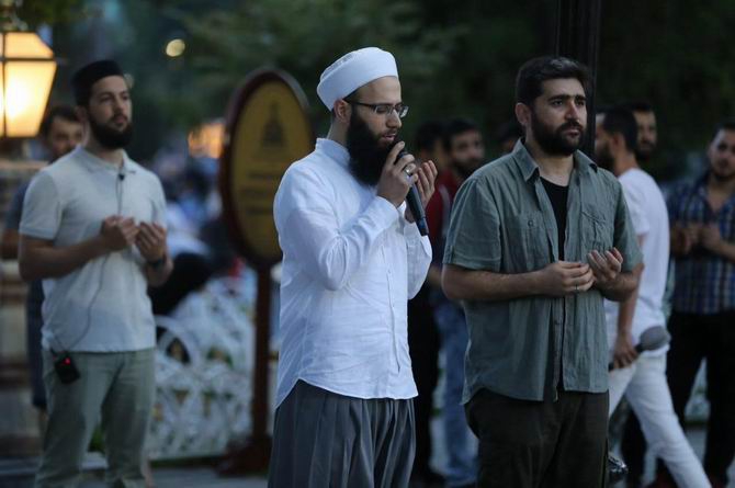 Ayasofya’da Ümmet İftarı Düzenlendi 2