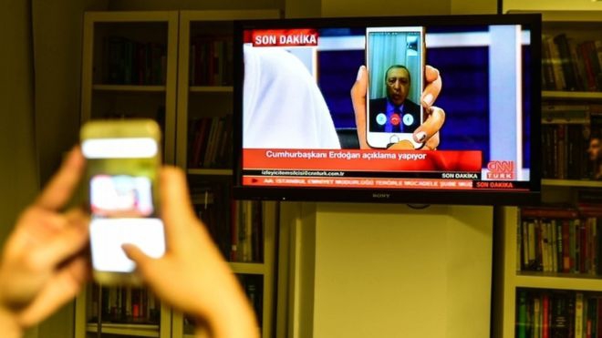 Halkın Darbeye Karşı Direnişi (FOTO) 2