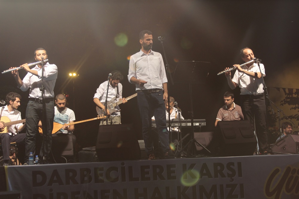 Darbeye Karşı Direniş Saraçhane’de Selamlandı! 1