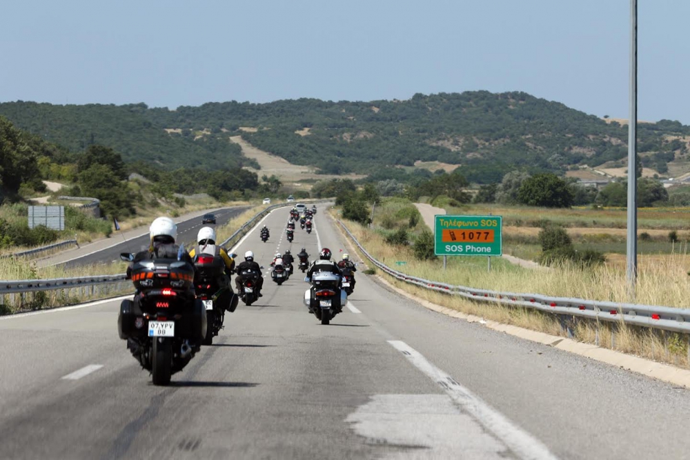 Motobosna, İlk Sınırı Aştı 9