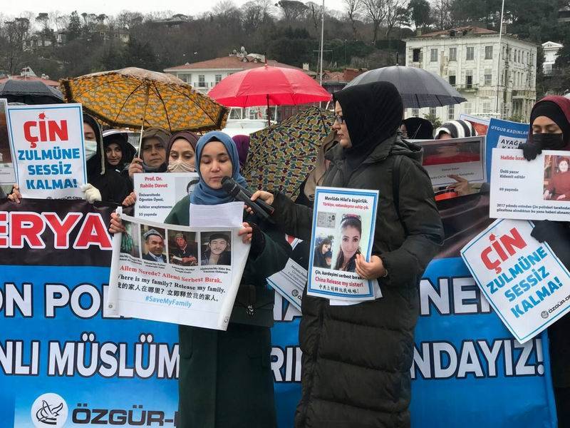 Çin’in Doğu Türkistanlı kadınlara yönelik zulümler İstanbul’da protesto 7