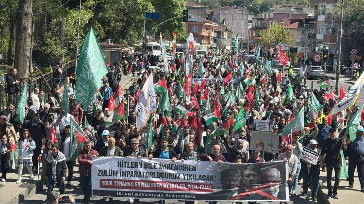 Binler, işgalin hamisi ABD konsolosluğuna yürüdü: Katil ABD Ortadoğudan 1