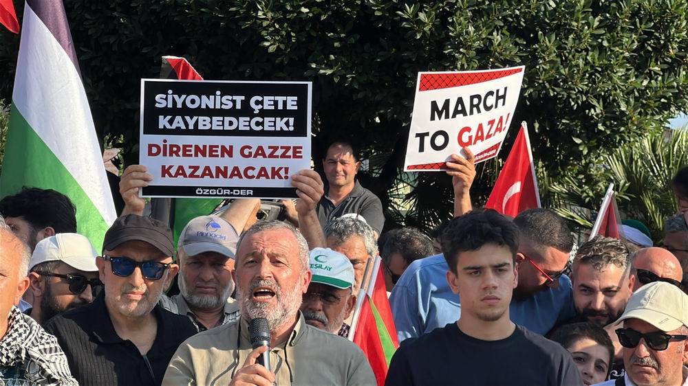 Antalya’da “Küresel Vicdan Yürüyüşü” gerçekleştirildi 3