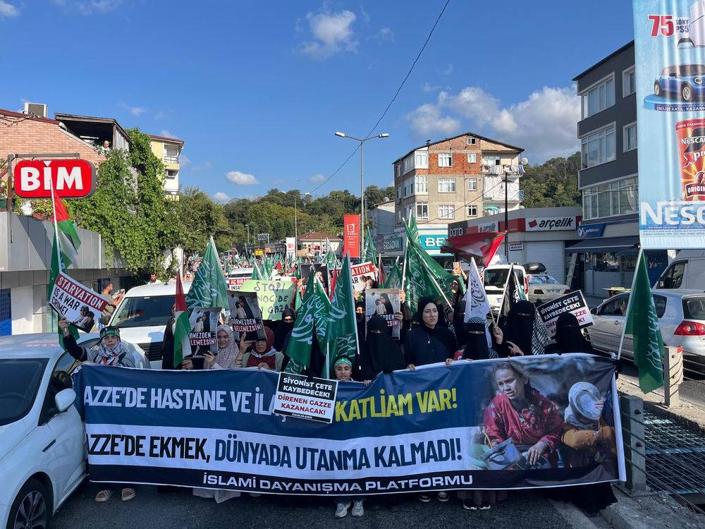 Müslümanlar, katil ABD’nin İstanbul konsolosluğuna yürüdü. 25