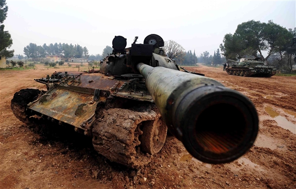 Muhalifler Menşe Piyade Okulunu Ele Geçirdi 4