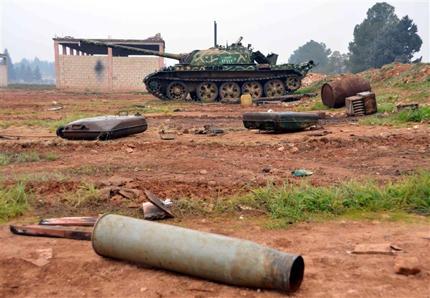 Muhalifler Menşe Piyade Okulunu Ele Geçirdi 8