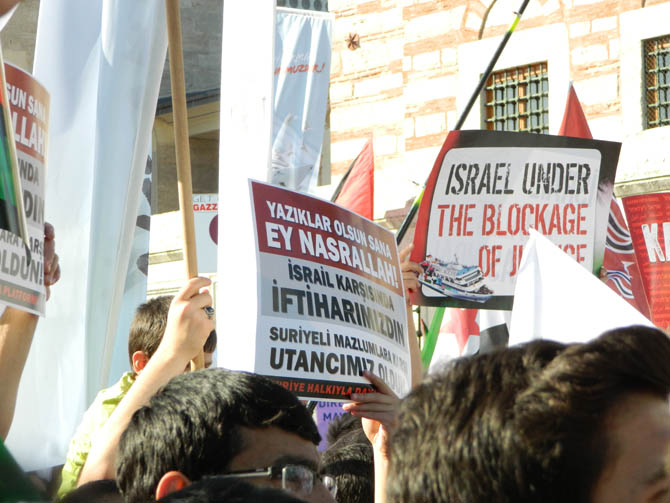 On Binler Fatih’te Kudüs ve Mavi Marmara İçin Yürüyor 3