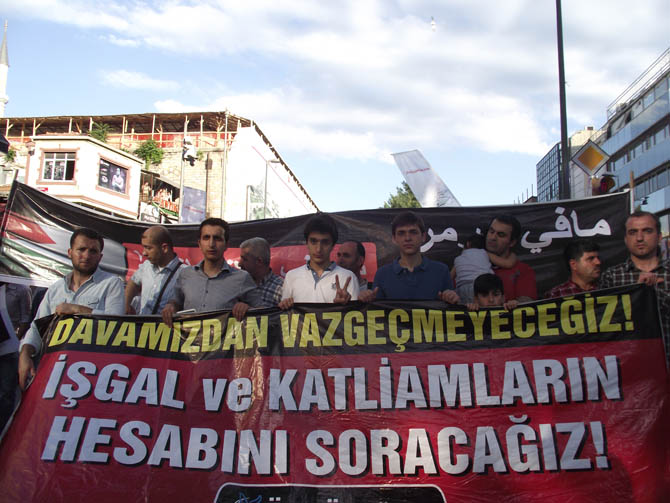 On Binler Fatih’te Kudüs ve Mavi Marmara İçin Yürüyor 31