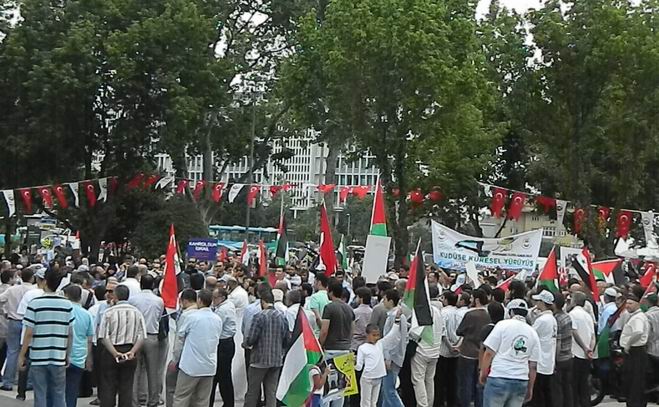 Fatih’te “Kudüs’e Küresel Yürüyüş” Eylemi 12