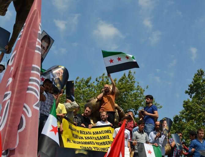 İstanbuldan Mısır İslami Hareketine Destek Yürüyüşü 16