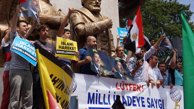 İstanbuldan Mısır İslami Hareketine Destek Yürüyüşü 31