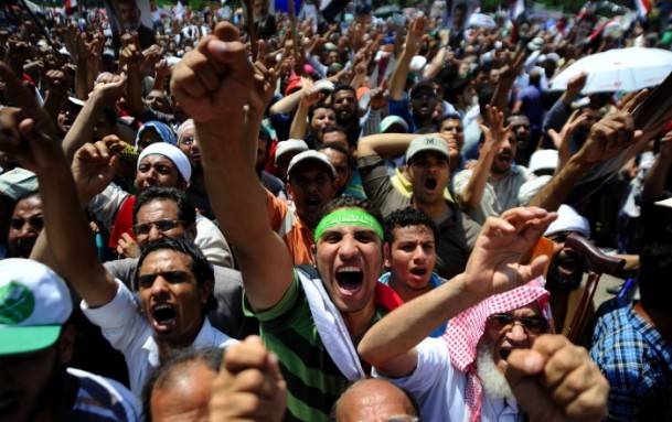 Mısırda Darbeye Karşı Direniş Sürüyor! 15