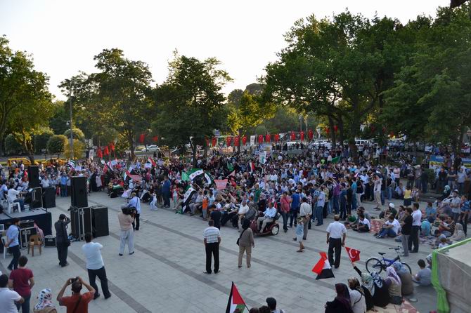 Grup Yürüyüşten Mısır ve Suriye Dayanışma Konseri 15