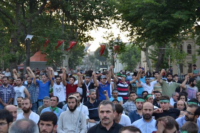 Grup Yürüyüşten Mısır ve Suriye Dayanışma Konseri 25