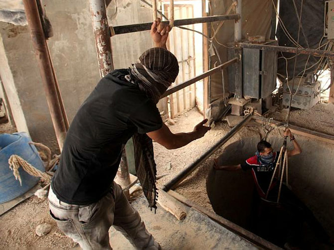 Mısır Darbesi, Gazze’nin Can Damarlarını Kuruttu 4