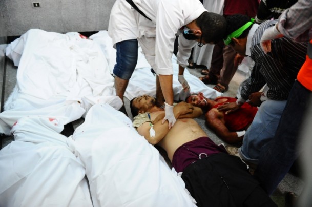 Mısır Adeviyye Meydanında Katliam 18