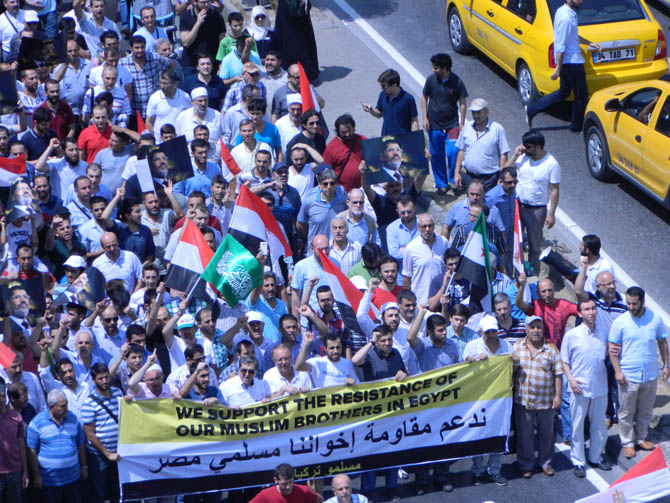 Fatihte Binler Mısır Katliamını Lanetledi 19