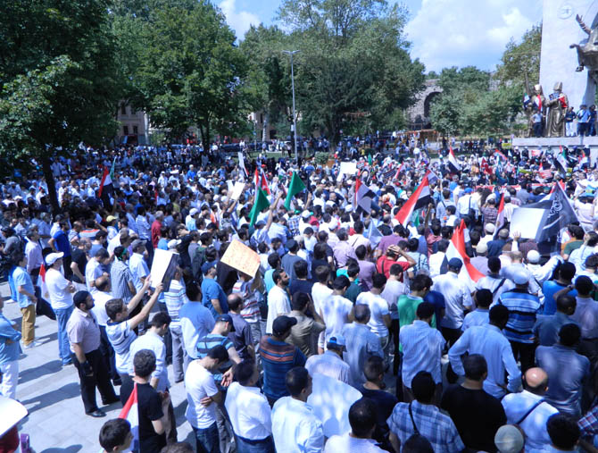 Fatihte Binler Mısır Katliamını Lanetledi 37