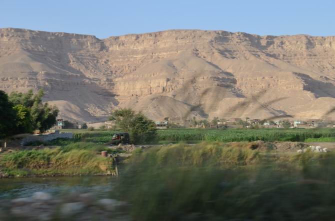 Cidde’den Mısır’a Gezi Günlüğü - 4 Muhsin Ö. Mengüşoğlu 15