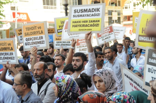 Diyarbakırda Özgür-Dere Yapılan Saldırı Protesto Edildi 11