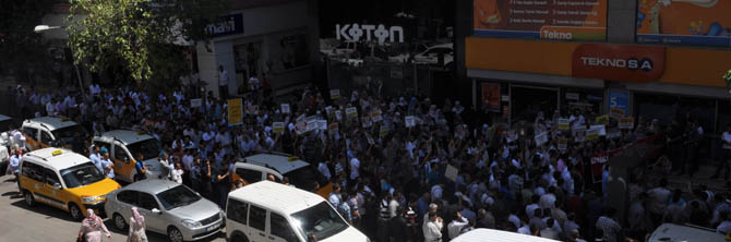 Diyarbakırda Özgür-Dere Yapılan Saldırı Protesto Edildi 17
