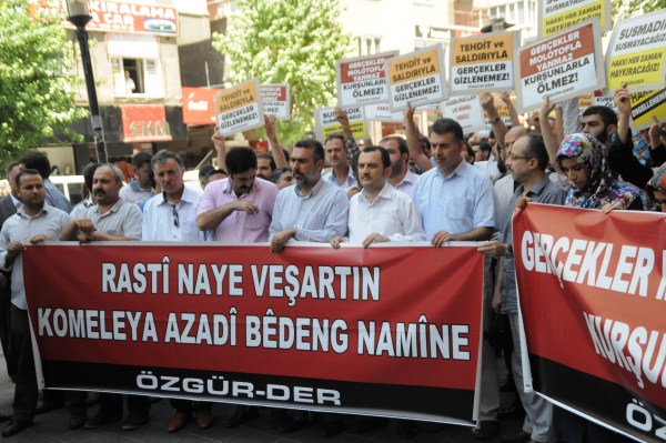 Diyarbakırda Özgür-Dere Yapılan Saldırı Protesto Edildi 7