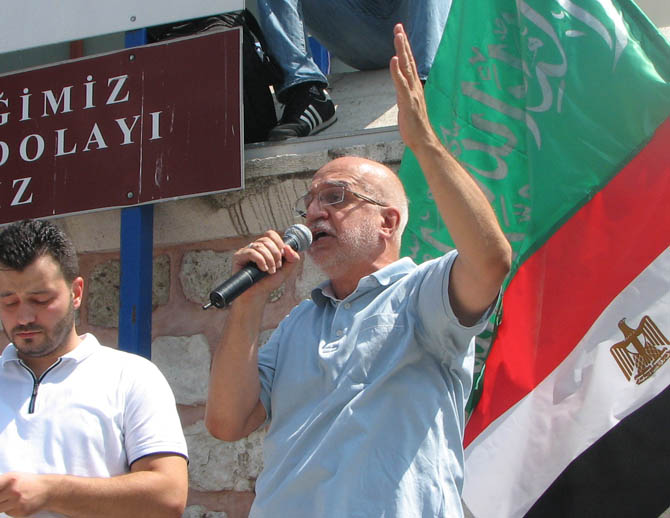 Mısırdaki Katliam Fatih Camiinde Protesto Edildi 12