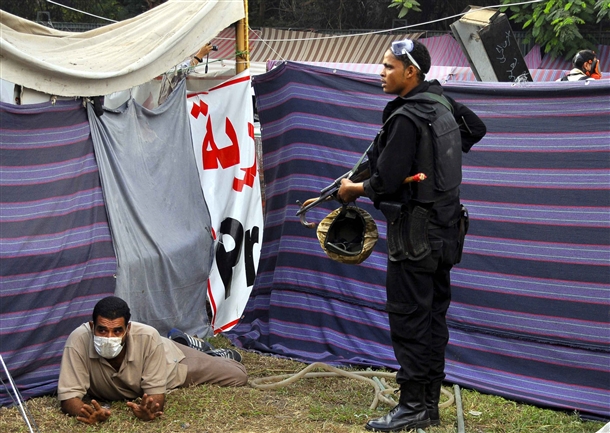 Mısırda Kanlı Katliam 12