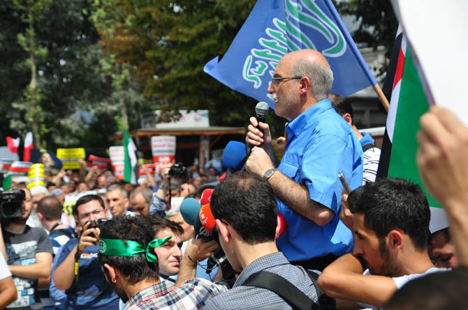 Mısır Katliamı Eyüpte Protesto Edildi 23