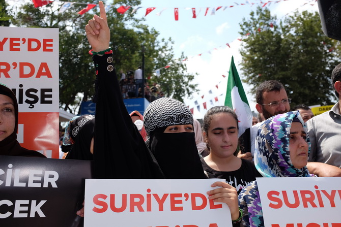 Mısır Katliamı Eyüpte Protesto Edildi 35