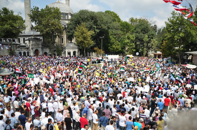 Mısır Katliamı Eyüpte Protesto Edildi 14