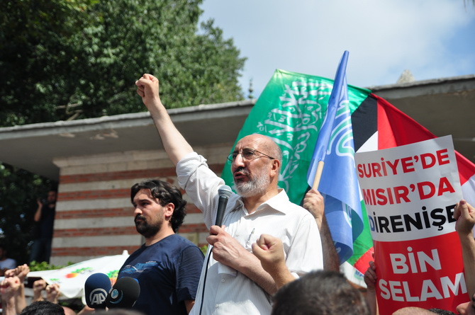 Mısır Katliamı Eyüpte Protesto Edildi 30