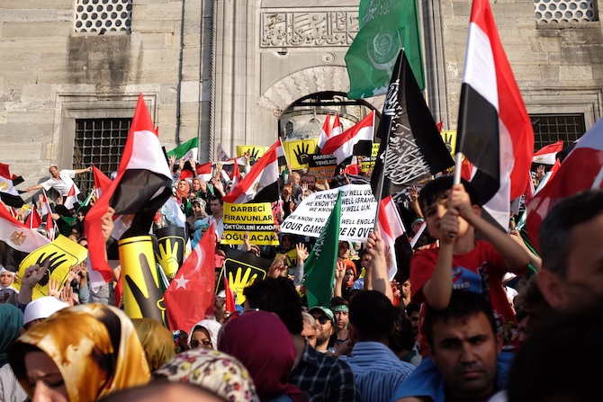 Eminönünde Mısır Cuntasına Lanet Eylemi 31