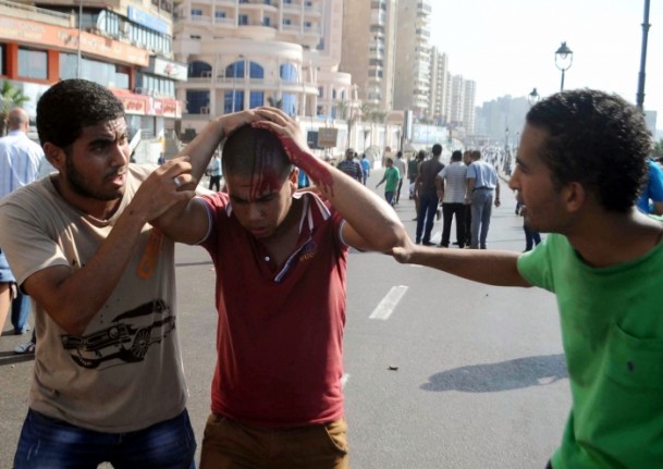 Mısırda Halk Devrimini Yeniden Kazanıyor 19