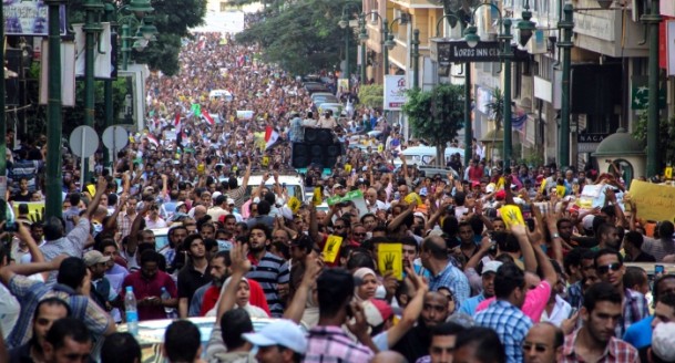 Mısırda Halk Devrimini Yeniden Kazanıyor 22