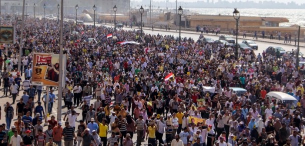 Mısırda Halk Devrimini Yeniden Kazanıyor 23