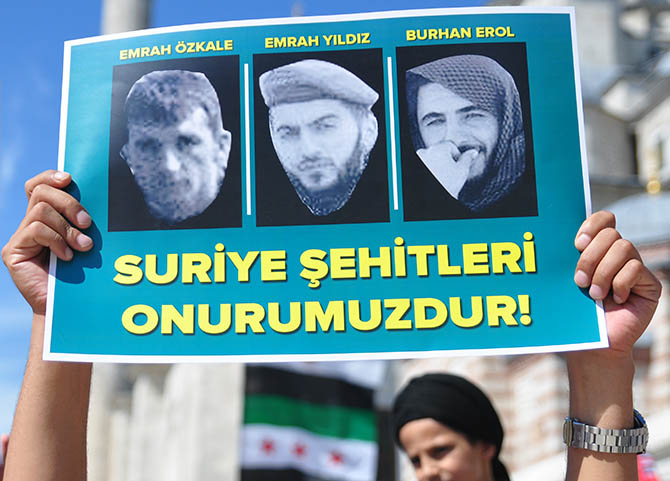 Fatih Camiinde Mısır ve Suriye Eylemi Yapıldı 26