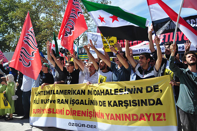 Fatih Camiinde Mısır ve Suriye Eylemi Yapıldı 7
