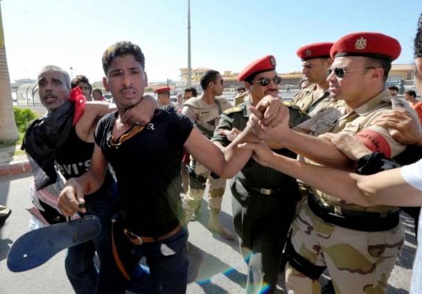 Mısır’da “Şehitlerin Kanına Vefa” Gösterileri 19