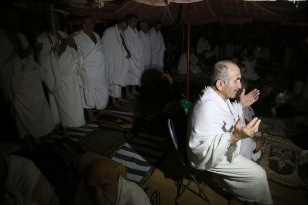 Milyonlar Arafat'ta 7