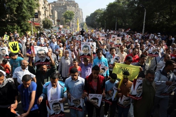 Mısır'da "Halkın iradesi yargılanıyor" gösterileri 3