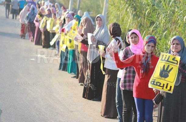 Mısır Halkı Kadınlar İçin Sokaklarda 3