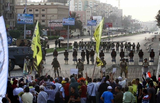 Mısır'da Darbe Karşıtı Cuma Gösterileri: 4 Şehit 11