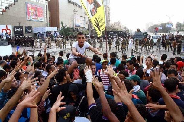 Mısır'da Darbe Karşıtı Cuma Gösterileri: 4 Şehit 12