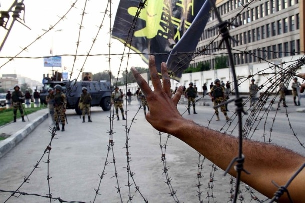 Mısır'da Darbe Karşıtı Cuma Gösterileri: 4 Şehit 13