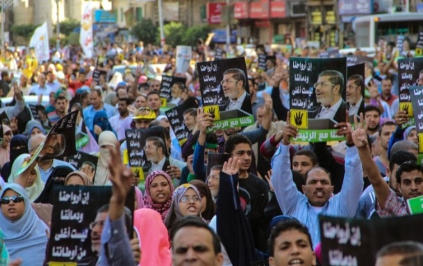 Mısır'da Darbe Karşıtı Cuma Gösterileri: 4 Şehit 2