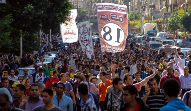 Mısır'da Darbe Karşıtı Cuma Gösterileri: 4 Şehit 6