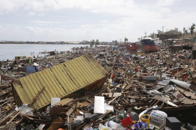 Haiyan tayfunu Filipinler'i vurdu 5