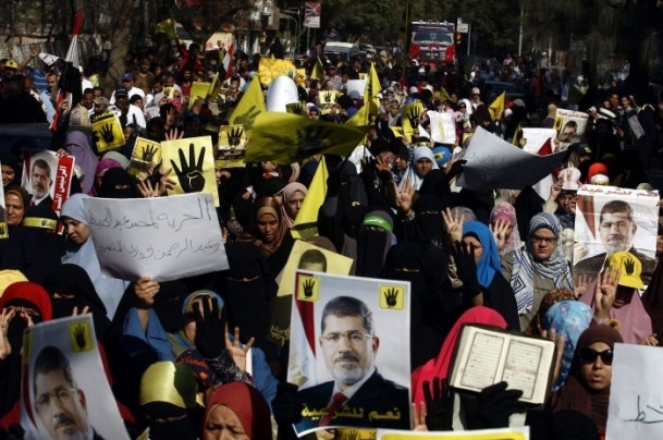 Mısır'da Darbe Karşıtı Cuma Gösterileri 9