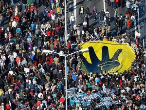 "Rabia Kuşağı Gençleri" Mısır ve Suriye İçin Koştu